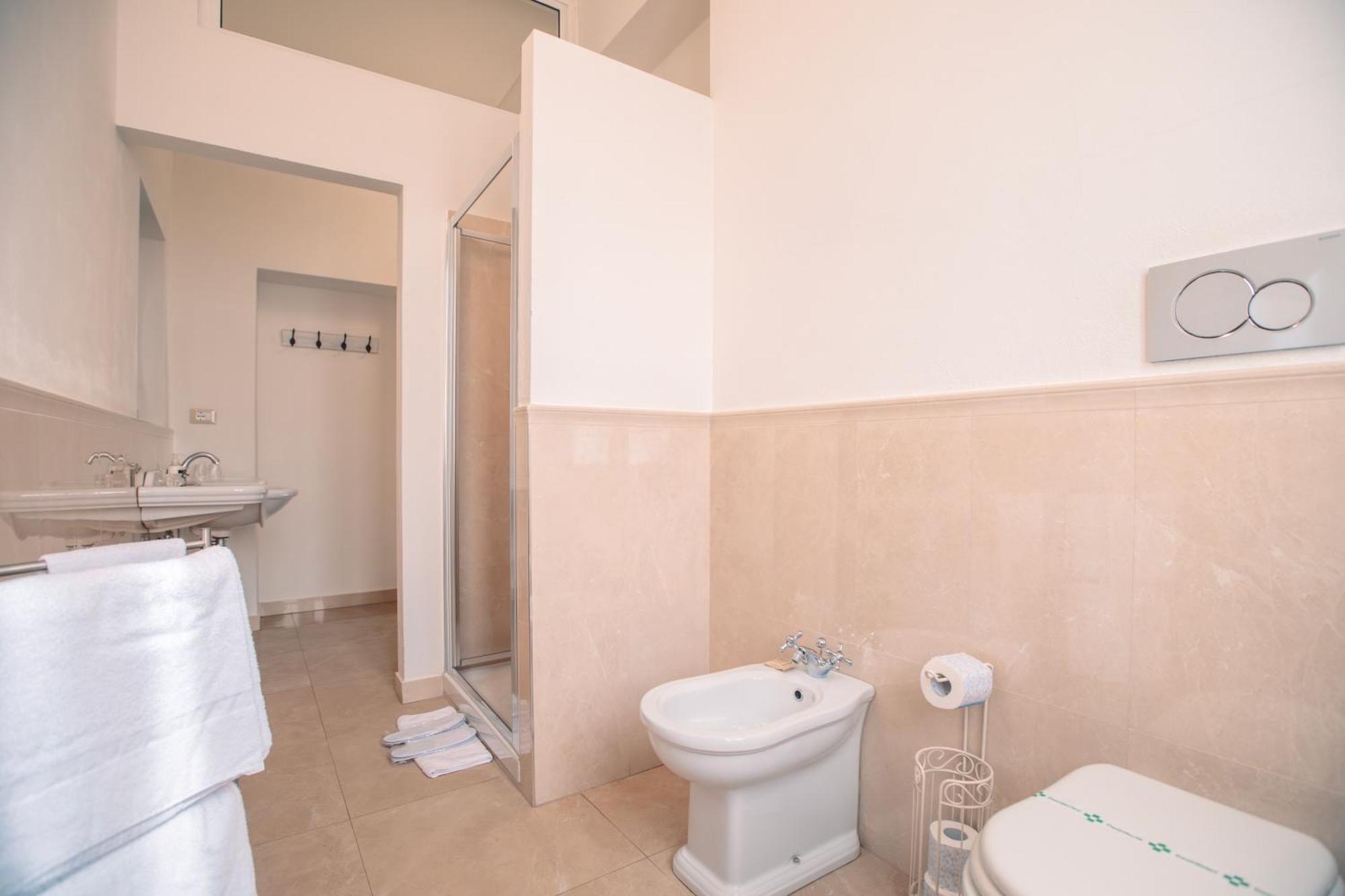 Mimosa Au - Estella Italia Guest house Toscolano Maderno